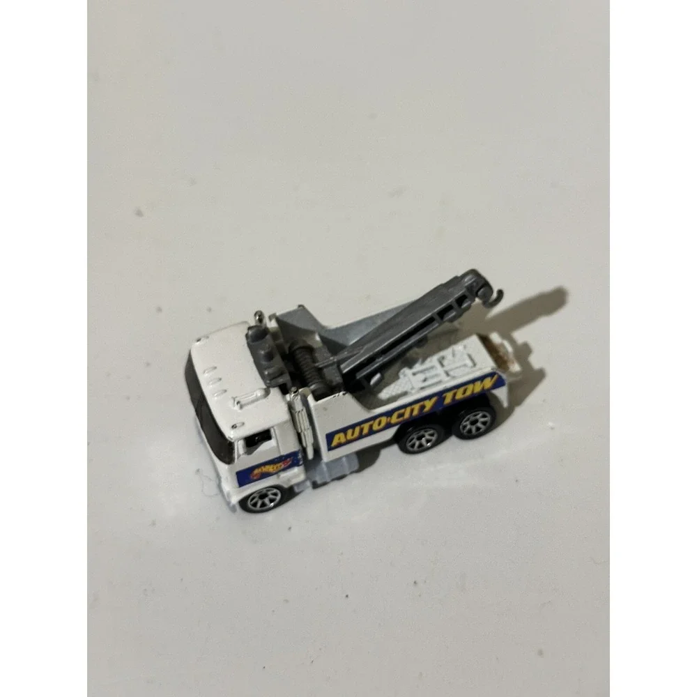 Vintage Hot Wheels Lot of 10 Trucks 80's 90's‎ Metal